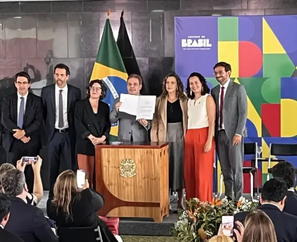 Protocolo Nacional de Investigação de Crimes contra Jornalistas é criado pelo governo.